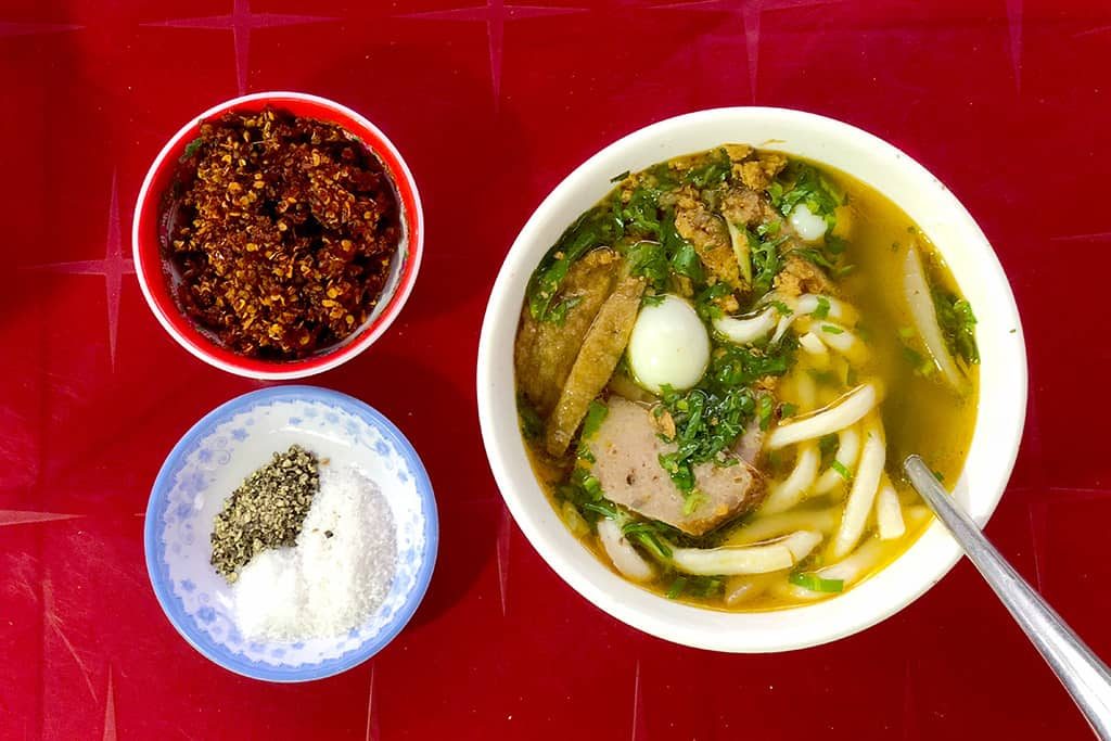 Banh canh HAN tHUYEN