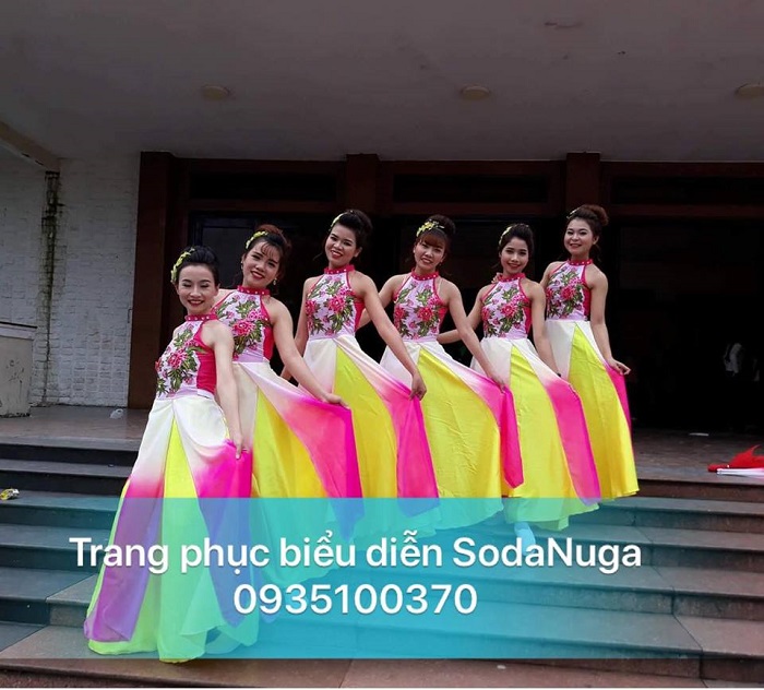 Trang phuc bieu dien SodaNuga