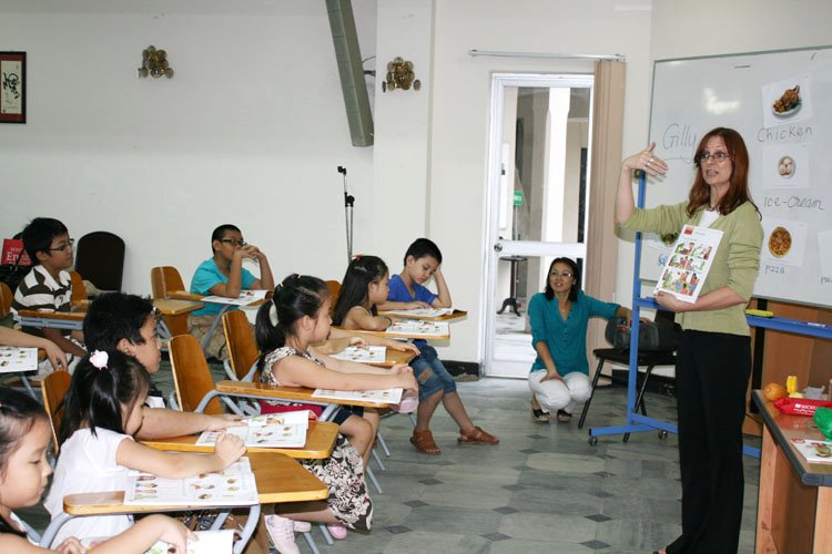 top 10 trung tam hoc tieng anh giao tiep tai hue chat luong 6