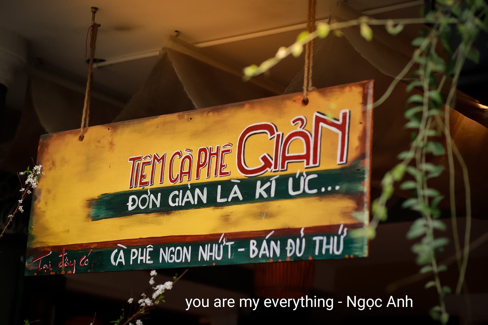 Giản cà phê Huế