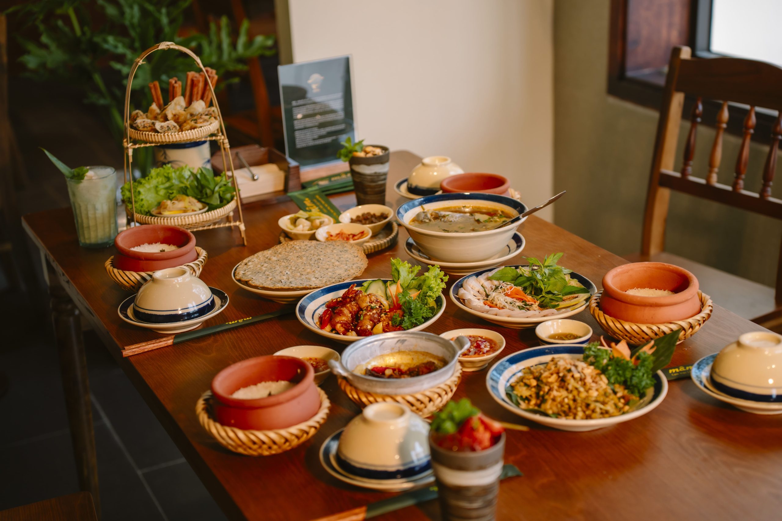 MÂM – Nhà hàng cơm Việt theo lối Huế