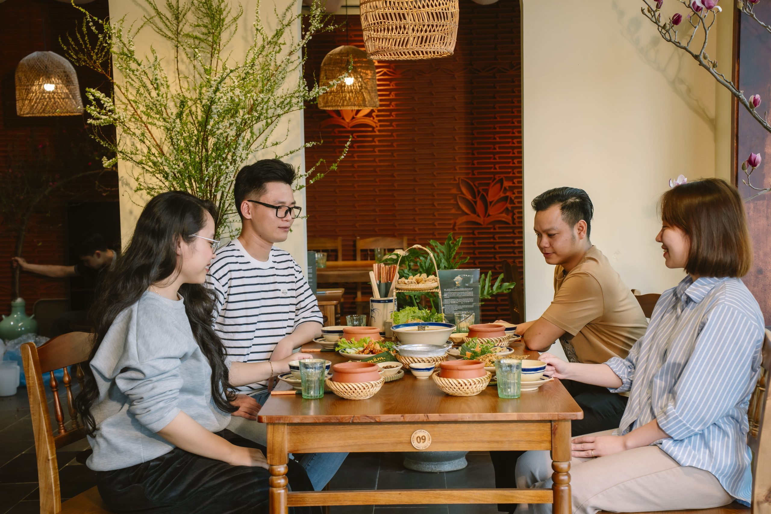 MÂM – Nhà hàng cơm Việt theo lối Huế