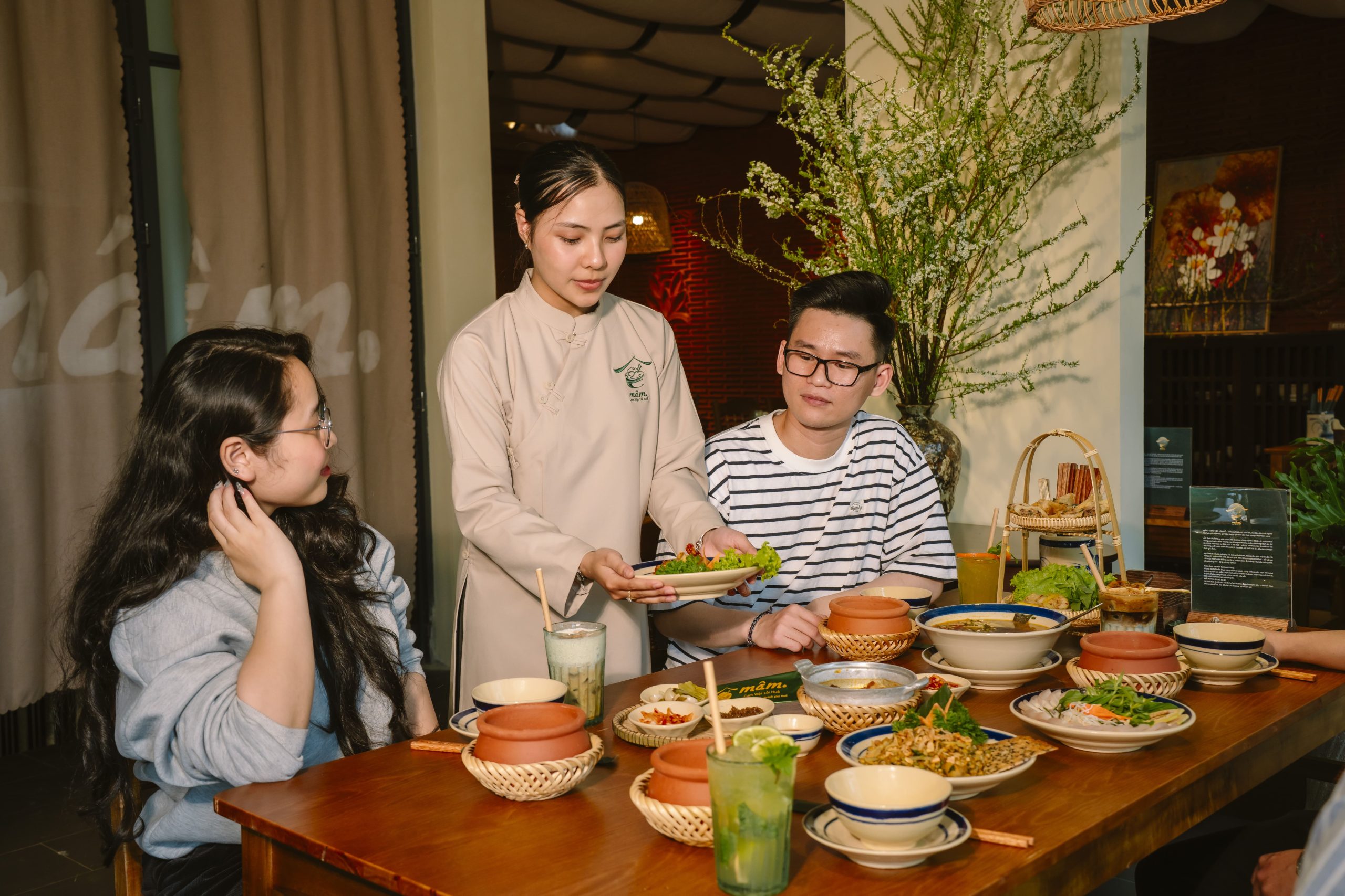 MÂM – Nhà hàng cơm Việt theo lối Huế